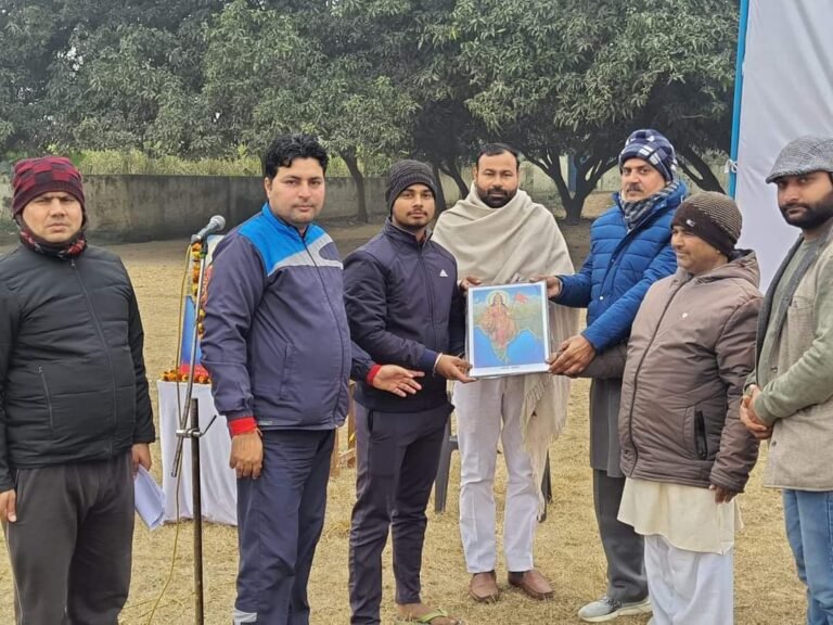 खेलों से होता हैं मन और शारिरिक विकास, मानकपुर आदमपुर में आयोजित किया गया राष्ट्रीय स्वयंसेवक संघ का दो दिवसीय शीत शिविर