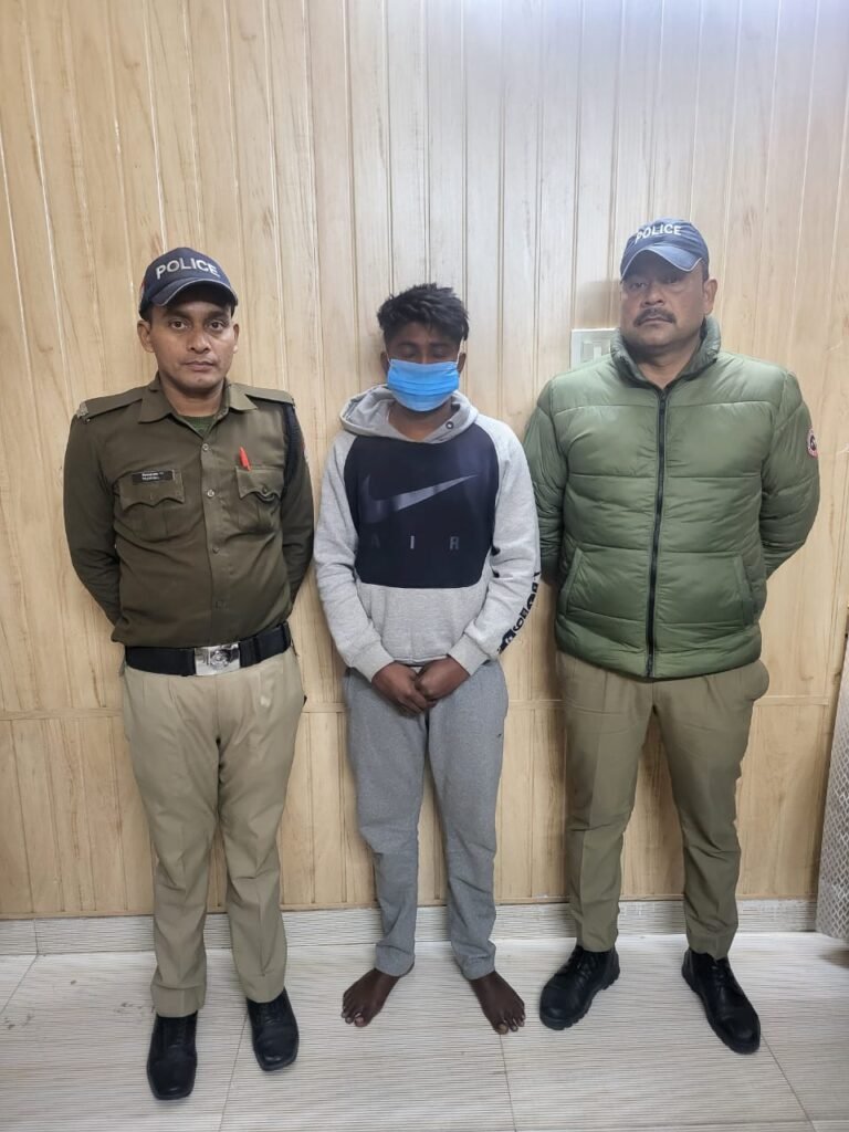 लेखपाल और पटवारी पेपर लीक मामले में एक और आरोपी गिरफ्तार, आरोपी ने अभ्यर्थियों से पेपर के रेट किए थे तय