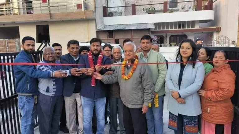 पालिकाध्यक्ष राजीव शर्मा ने पार्क का लोकार्पण कर क्षेत्रवासियों को किया समर्पित