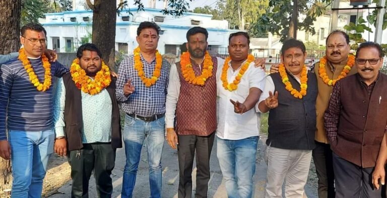 दीपक शर्मा प्रेस क्लब रुड़की के अध्यक्ष और बबलू सैनी उपाध्यक्ष पद पर निर्वाचित