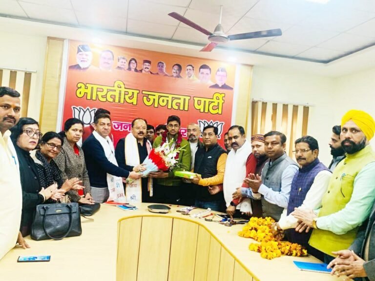 लक्सर में आयोजित होगी भाजपा की दो दिवसीय कार्यसमिति, तैयारी को लेकर जिला प्रभारी शैलेंद्र बिष्ट की उपस्थिति में हुई बैठक