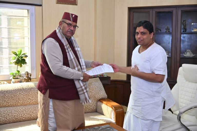 कृषि एवं ग्राम्य विकास मंत्री गणेश जोशी ने पतंजलि योगपीठ में आचार्य बालकृष्ण से की मुलाकात, कृषि एवं ग्राम्य विकास के क्षेत्र में कार्यों की हुई चर्चा