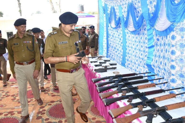 एसएसपी ने किया भगवानपुर थाने का वार्षिक निरीक्षण, रजिस्टर अपडेट एवं अस्लाह की नियमित सफाई के दिए निर्देश