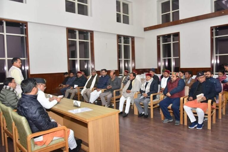 बजट सत्र को लेकर सत्ता और विपक्ष पूरी तरह तैयार, विपक्ष, सत्ता पक्ष को विभिन्न मुद्दों पर असहज करने की बनाए हुए हैं रणनीति