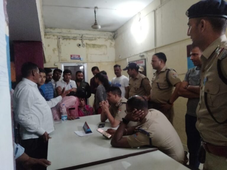 घर से बुलाए लापता बैंककर्मी विक्रम सैनी के साथ अनिष्ट की आशंका, तीन हिरासत में