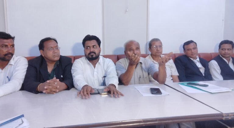 हापुड़ घटना से अधिवक्ताओं में भारी रोष, उठाई अधिवक्ता प्रोटेक्शन एक्ट की मांग