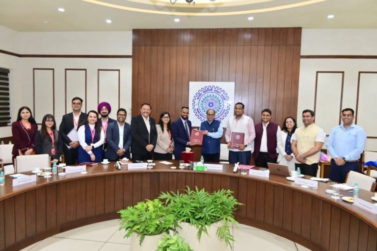 फॉक्सहॉग वेंचर्स एवं आईआईटी रुड़की ने प्रधानमंत्री के विकसित भारत के विजन को आगे बढ़ाने के लिए हाथ मिलाया