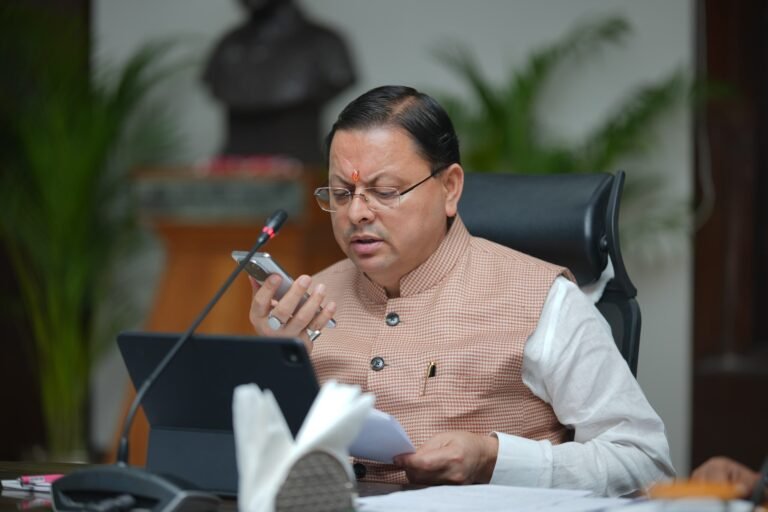 शिकायतकर्ता की संतुष्टि को मानक बनाकर किया जाए समस्याओं का निस्तारण : मुख्यमंत्री 