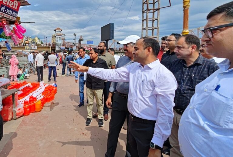 सचिव सिंचाई ने प्रस्तावित कार्यों को गुणवता एवं समयबद्वता के साथ कार्यदायी संस्था को निर्देश दिये