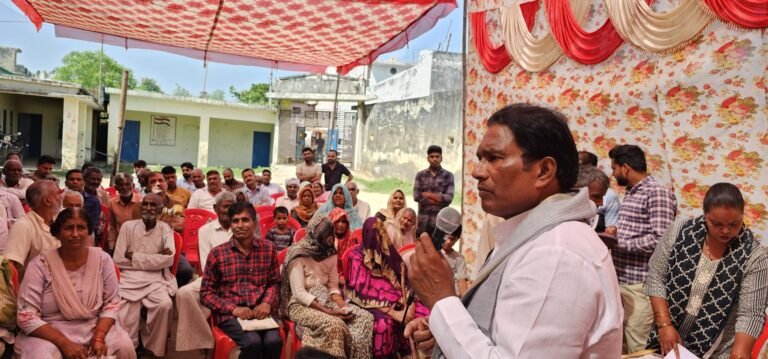 धामी सरकार – चली गरीब के द्वार