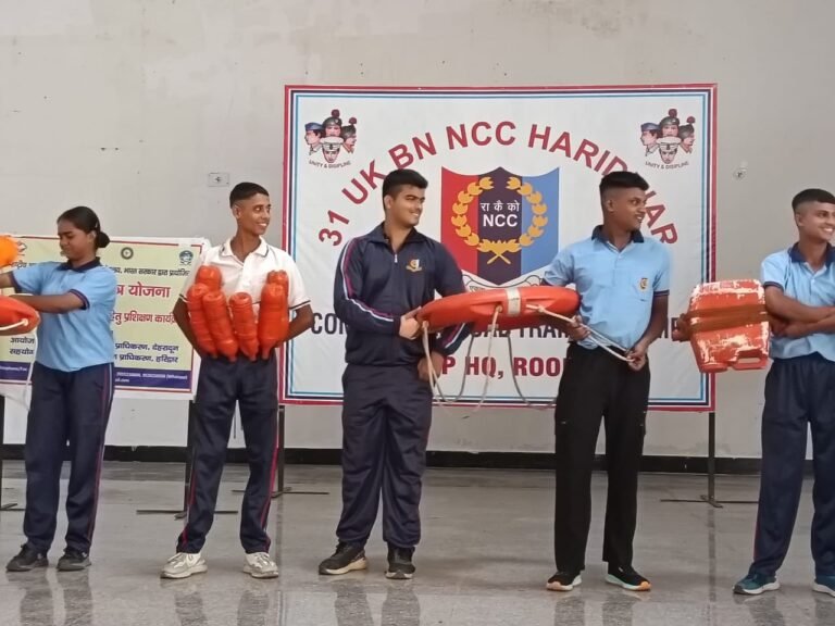 कैडेट्स ने सीखा, कैसे बनाई जाती है ड्रम और प्लास्टिक की बोतलों से राफ्ट