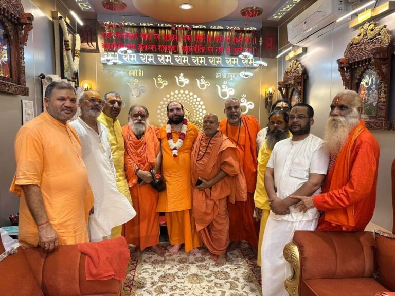 संतों का जन्म ही हुआ, लोक कल्याण के लिए: डॉ स्वामी संतोषानंद देव