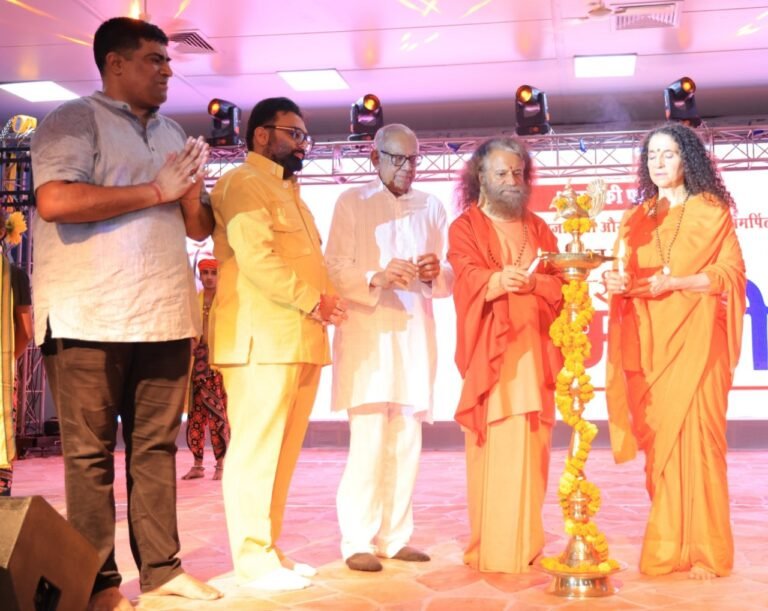 परमार्थ निकेतन में माँ शबरी रामलीला का शुभारम्भ