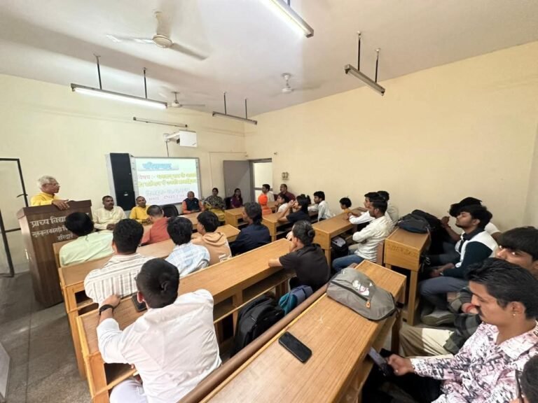 त्याग और नैतिकता के बिना आदर्श परिवार का निर्माण सम्भव नहीं