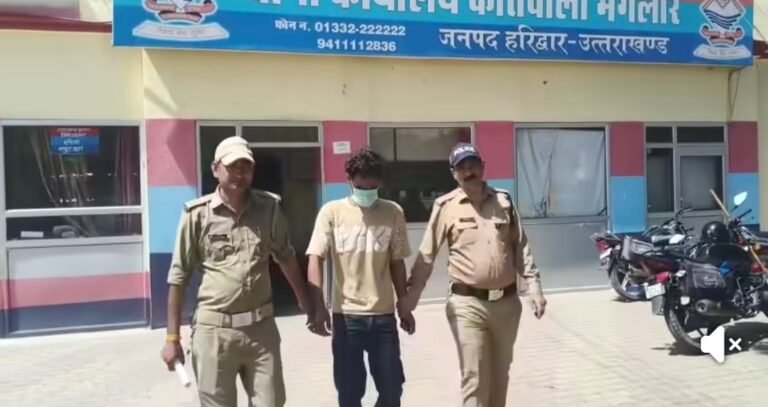 कोतवाली मंगलौर पुलिस द्वारा ग्राम नगला कोयल में हुई चोरी का 24 घंटे में खुलासा