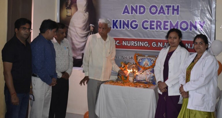 क्वाड्रा इंस्टीट्यूट आॅफ नर्सिंग, रुड़की में ‘लैम्प लाईटिंग एण्ड ओथ टेकिंग सेरेमनी’ का प्रेरणादायक आयोजन किया गया