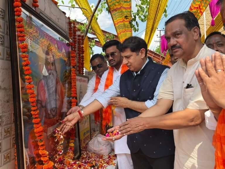 रुड़की में महर्षि कश्यप की जयंती धूमधाम से मनाई गई