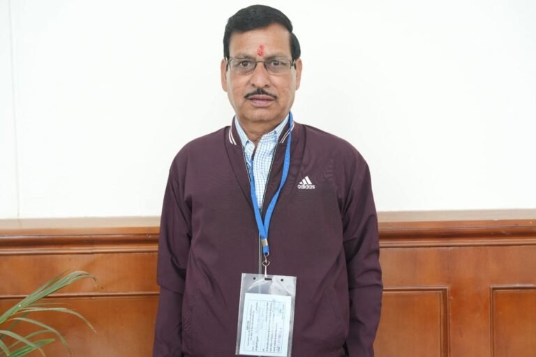 सूचना विभाग के पीआरडी कार्मिक विनोद प्रसाद लखेड़ा का हृदय गति रुकने से आकस्मिक निधन
