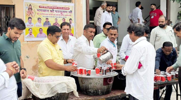 अक्षय तृतीया पर परशुराम जयंती: रुड़की में विचार गोष्ठी और सेवा कार्य आयोजित