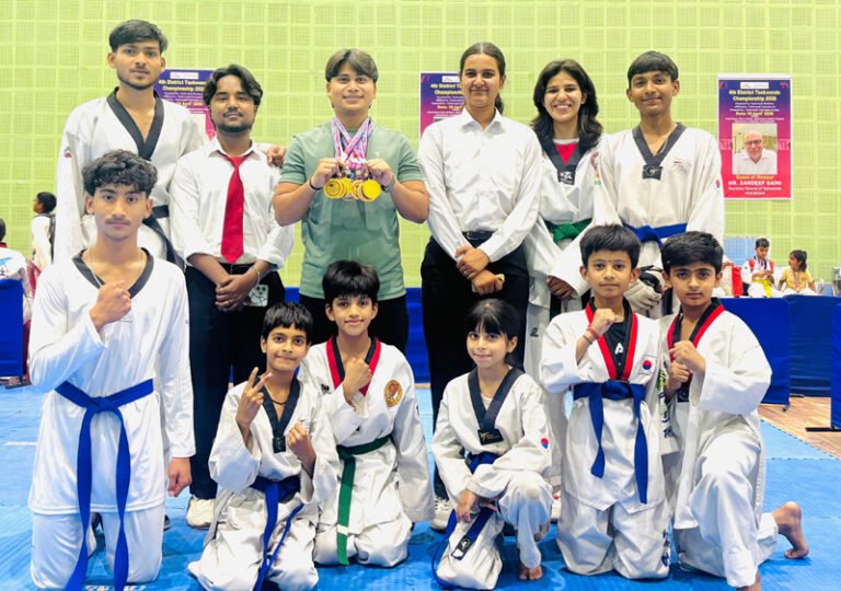 जिला ताइक्वांडो प्रतियोगिता में नवयुवक एकेडमी का दमदार प्रदर्शन, 7 स्वर्ण सहित 9 पदक जीते