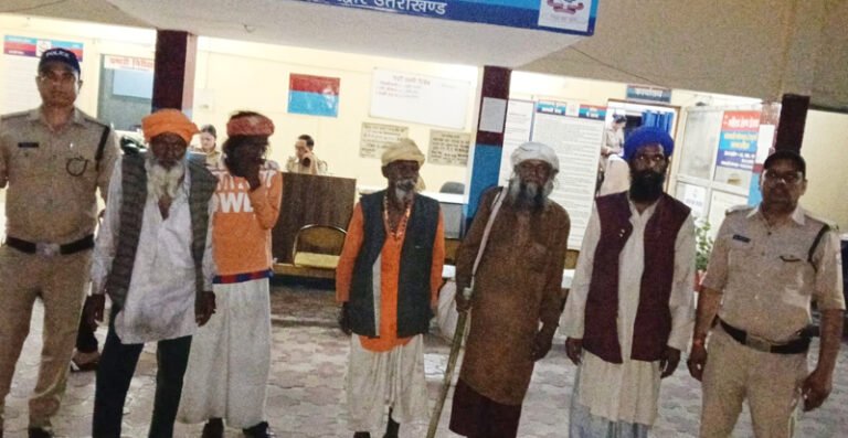 गंगनहर पुलिस की कार्रवाई: भेष बदलकर ठगी करने वाले 6 फर्जी बाबा हिरासत में