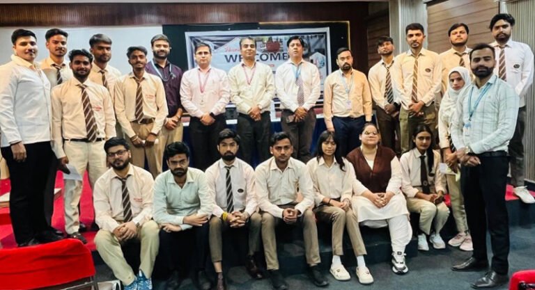 कॉलेज ऑफ फार्मेसी में कैंपस प्लेसमेंट ड्राइव आयोजित, 50 छात्रों को मिला रोजगार का अवसर